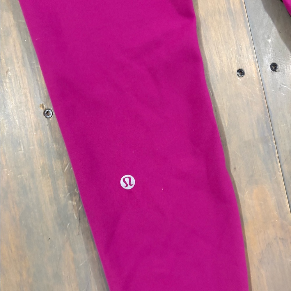 lululemon athletica Magenta Leggings - Picture 5 of 6